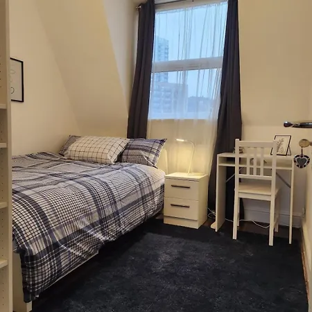 Modern Spacious 10 Minutes From Big Ben Affittacamere