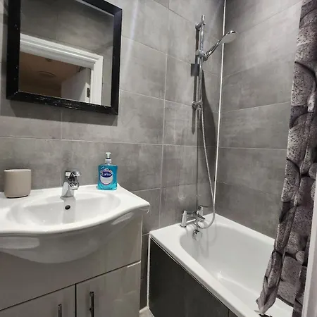 Affittacamere Modern Spacious 10 Minutes From Big Ben