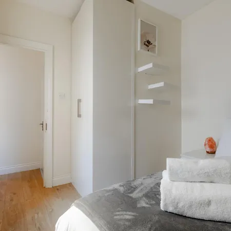 Apartment Gloucester Place London