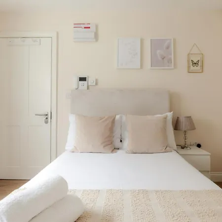Apartment Gloucester Place London
