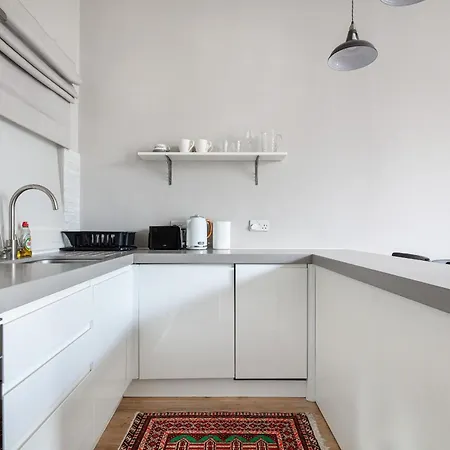Stylish 1bed In Kensington Apartment