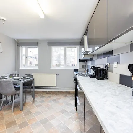 Apartment Luxury 4 Bed House Battersea *