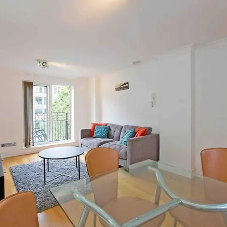 Apartment Cosy 1 Bed Globe View St Pauls *
