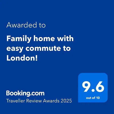 Bed & Breakfast Family With Easy Commute To London!