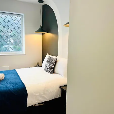 招待所 London Greenford House Beautiful Ensuite Close To Heathrow *