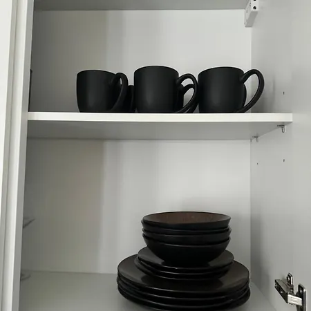 Kingston Studio, Ideal For Professionals Relocators And Leisure Stays, Near Kingston Station And Shopping Centre Apartment Kingston upon Thames (Greater London)