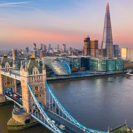 Cosy 2 Bdr Flat With Free Parking Near Tower Bridge Apartment *