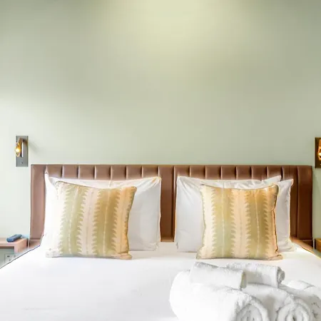 Clapham Guest house