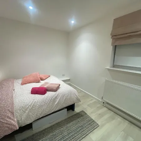 The London Get Away P & M * West Wickham (Greater London)
