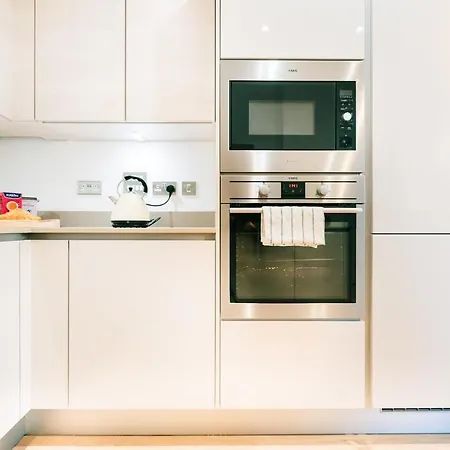 Apartment Peaceful In East End London