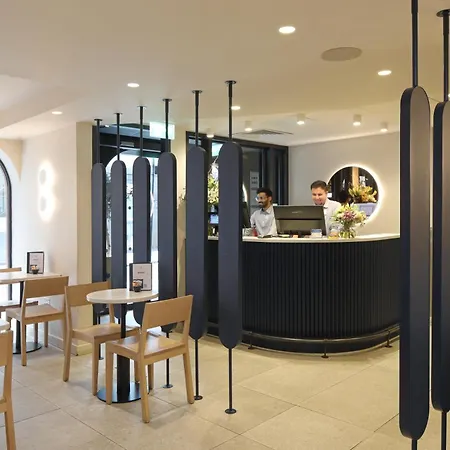 The Z Piccadilly Hotel 3*
