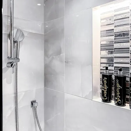 Luxury 3 Bedrooms In Hébergement de vacances Londres