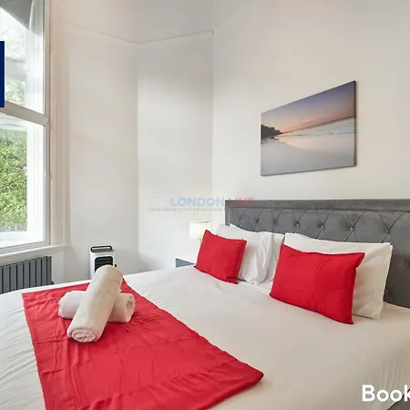 Apartment Last-minute Reserve L Sleeps Up To 4 Guests L One-bedroom With King Bed And High Ceilings Near Camden By Live Short Lets & Serviced