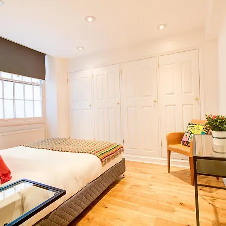 1 Bdr Flat In Marylebone * London