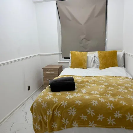 Guest house Edgware Road Private London
