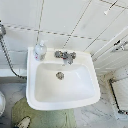 Guest house Edgware Road Private London
