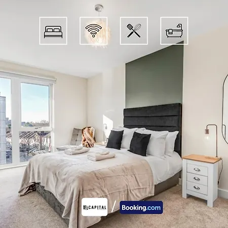 1 Bed Apt, Luxury Balcony By Capital Retreats Short Lets & Serviced In Colindale With Free Wifi