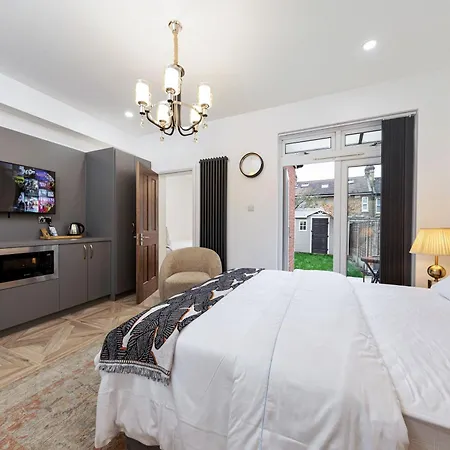 Apartment Apple Tree House 2 *