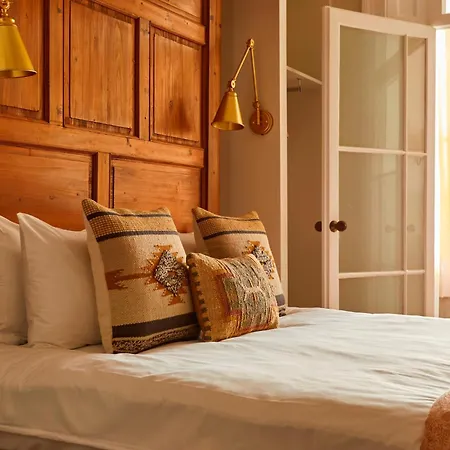 Hotell Georgian House 4*