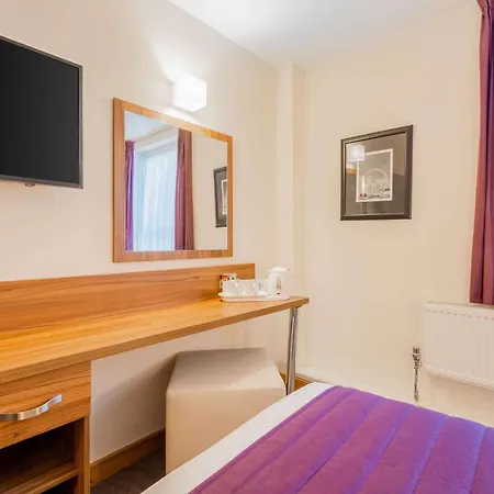 Quality Hampstead 3*