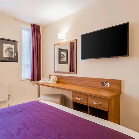 Quality Hampstead 3*
