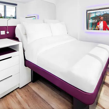 Yotel London