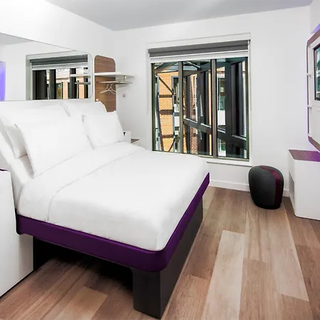 Hotel Yotel