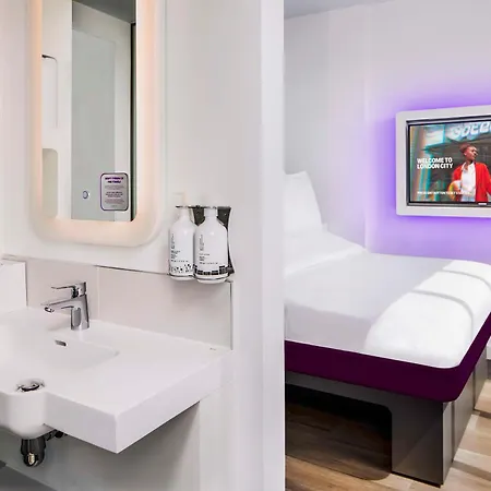 Yotel Hotel London