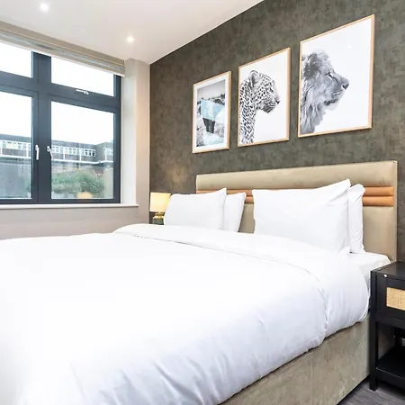 Palm Tree House * Farnborough (Kent)