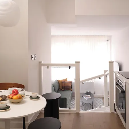 The Marloes Aparthotel 5*