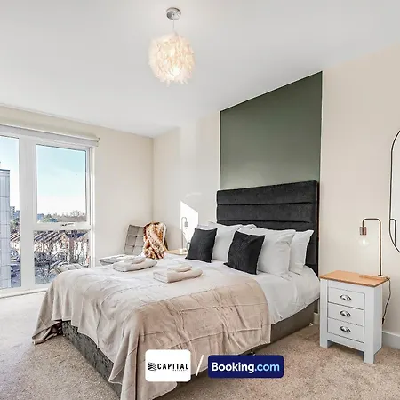 Apartment 1 Bed Apt, Luxury Balcony By Capital Retreats Short Lets & Serviced In Colindale With Free Wifi *