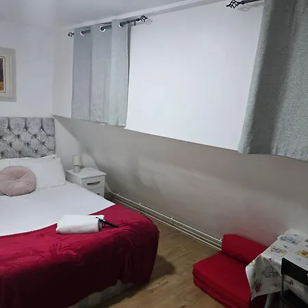 Tower Bridge Roomzzzz * London