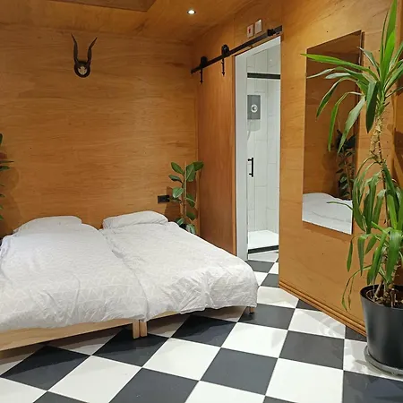 Spacious Canary Wharf Free Parking * London