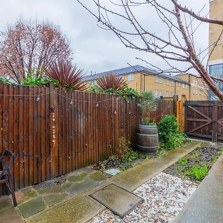 Dom wakacyjny Vibrant 3bd Townhouse Heart Of Shoreditch
