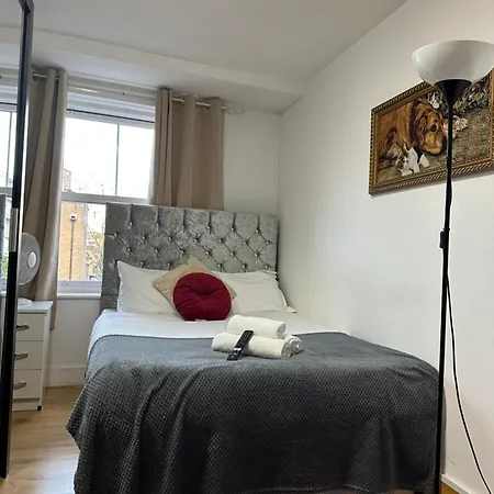 Bed & Breakfast Tower Bridge Roomzzzz *