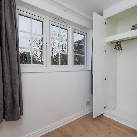 Apartment Beautiful 2-bed Near Wimbledon Tennis London