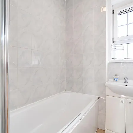 Charming & 1br Flat In Canary Wharf * Londen