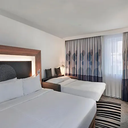 Hotel Novotel Tower Bridge 4*