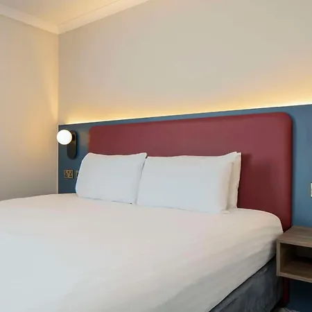 London Aerodrome Hotel, Bw Signature Collection 4* Croydon