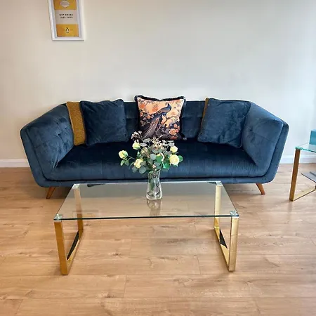 דירה Barnes Flat, 2bed 2bath, Parking, Breakfast *