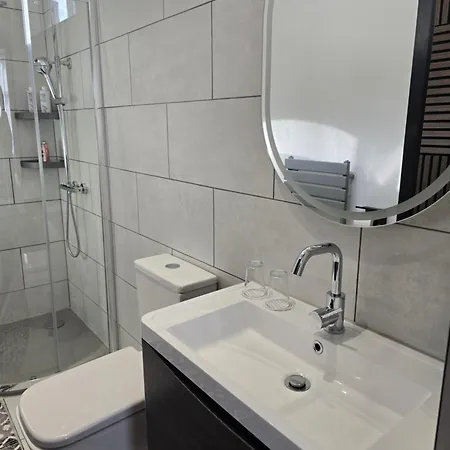 Double With Ensuite Bathroom *