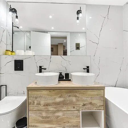 Upscale 3-br Haven In Highend And Trendy Location 別荘 ロンドン