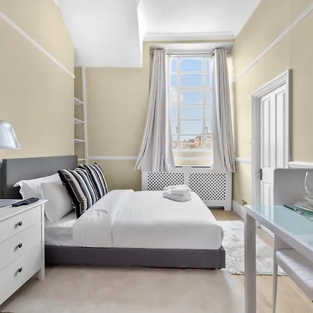 Furnished In Chelsea