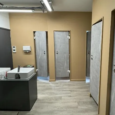 Hotel Komo Pods