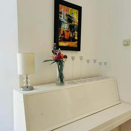 Beautiful 2 Bed In Queens Park, アパート *