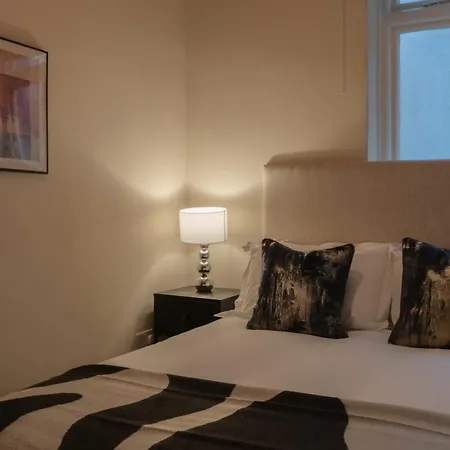 Apartment The Egerton - Luxury