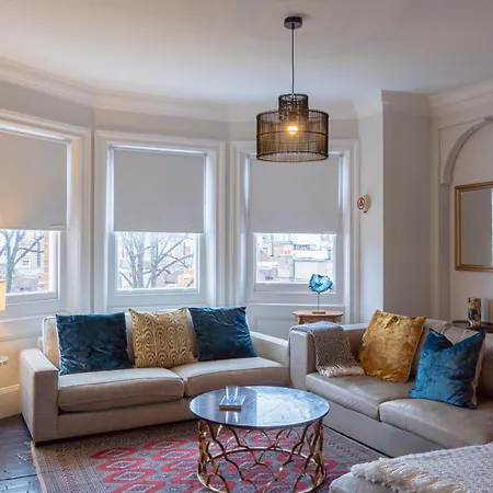 The Egerton - Luxury *