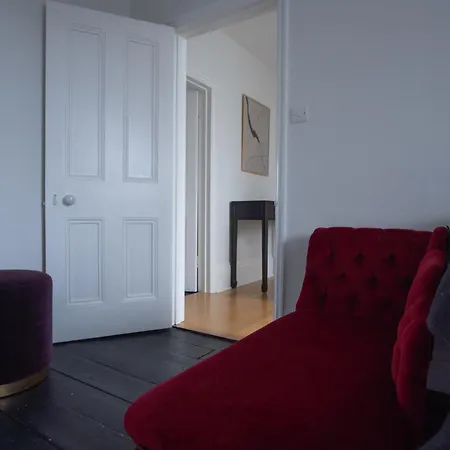 The Egerton - Luxury London