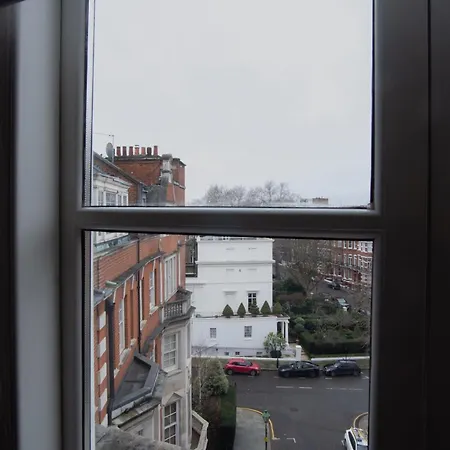 The Egerton - Luxury Apartment *