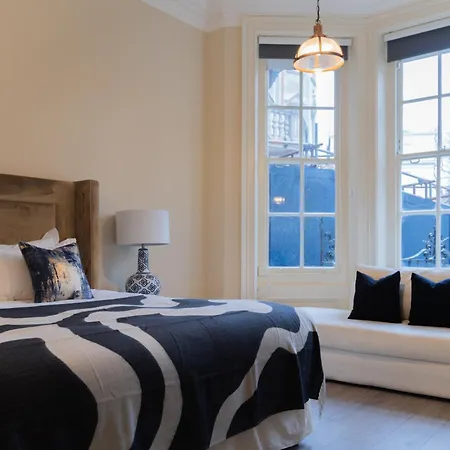 Apartment The Egerton - Luxury London
